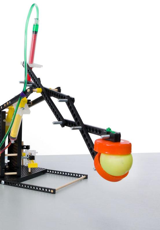 TeacherGeek Advanced Hydraulic Arm Activity kit